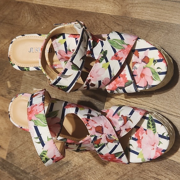 Wedges - Picture 9 of 9